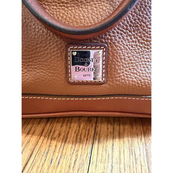 Dooney & Bourke Satchel Bag Womens Brown Pebbled Leather Zip Crossbody Purse - Picture 3 of 15